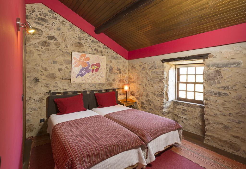 Hotel Casa Do Ze Sapateiro Ferraria de São João Exteriér fotografie